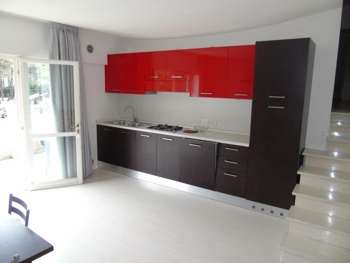 Condominio Nautilus Lignano Sabbiadoro Eksteriør bilde